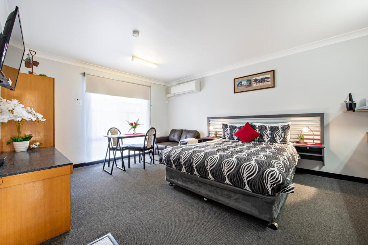 Comfort Inn Shearing Shed Anafi Exterior foto